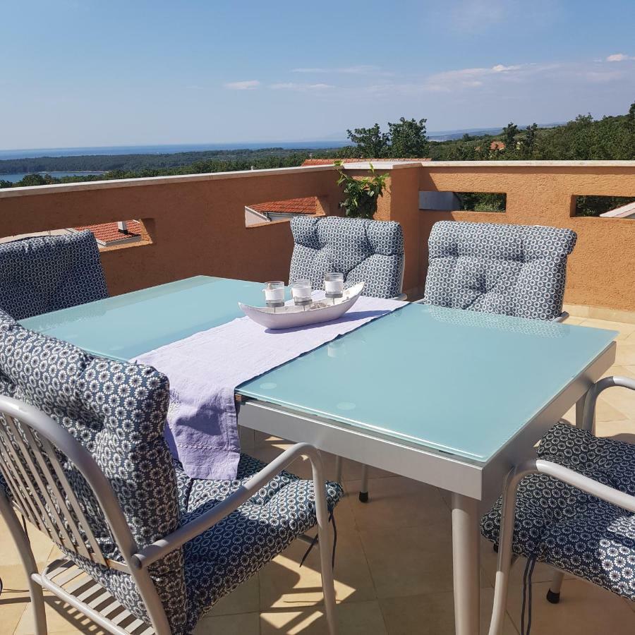 Allure Apartment Kornić Kültér fotó
